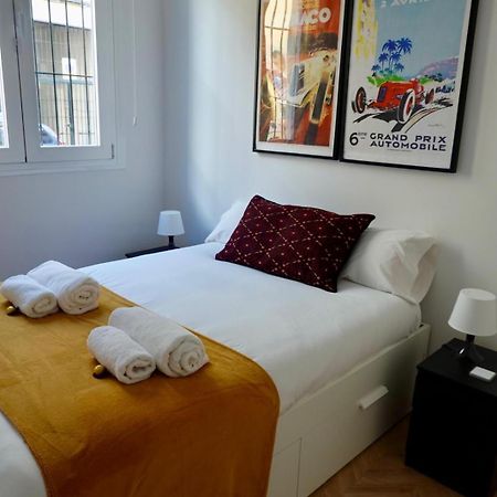 Peral Boutique Apartaments Seville Exterior photo
