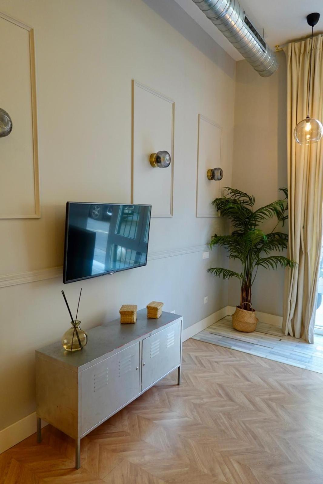 Peral Boutique Apartaments Seville Exterior photo