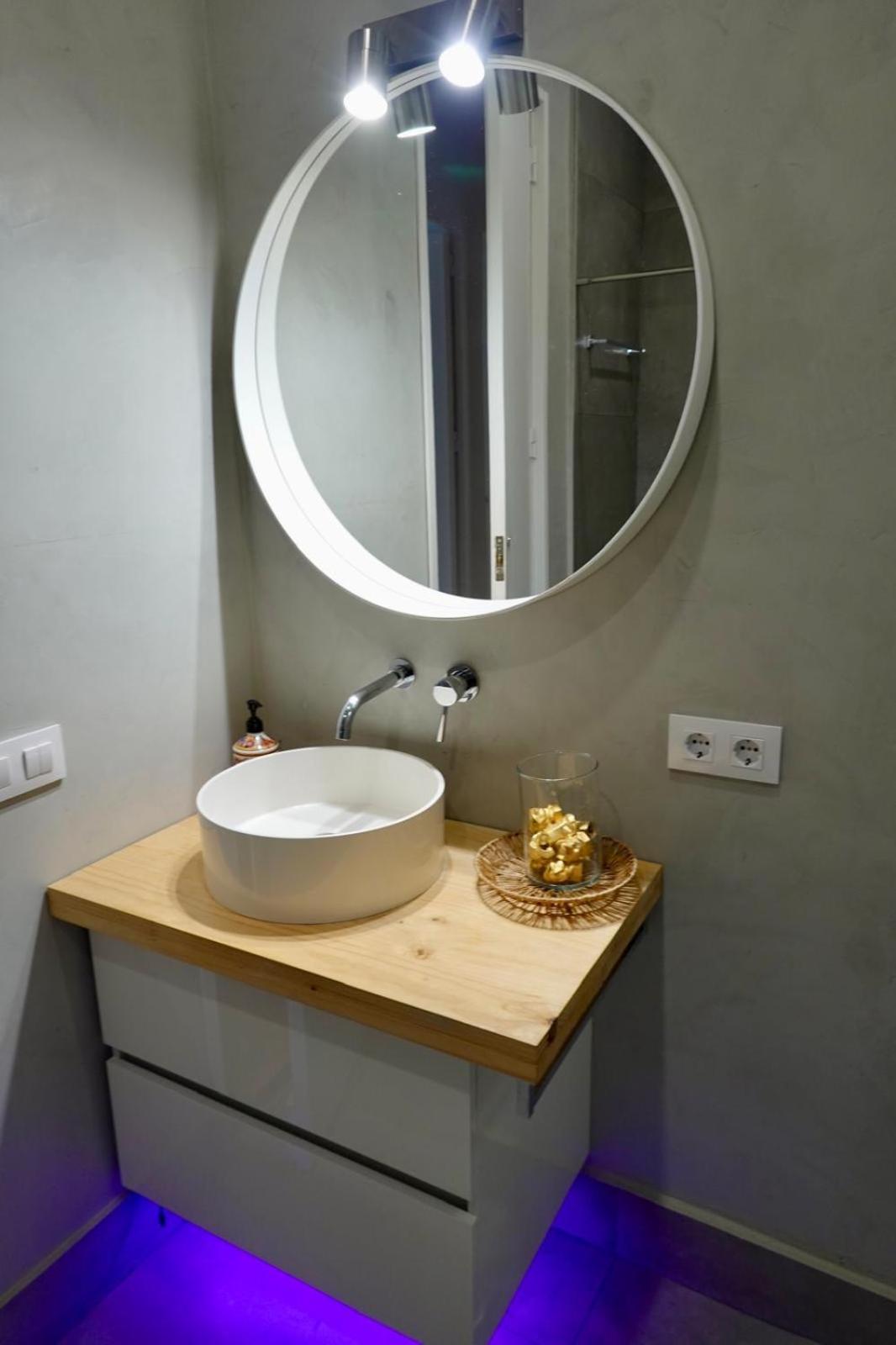 Peral Boutique Apartaments Seville Exterior photo